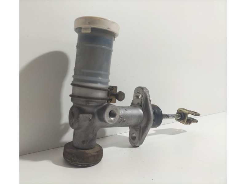 Recambio de bomba embrague para mitsubishi l 200 (k6/7) 2500 td glx (4-ptas.) referencia OEM IAM MR491998 78919 