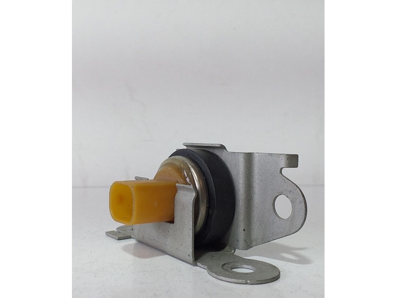 Recambio de sensor para land rover range rover sport autobiography hybrid referencia OEM IAM 8W833C190AB 70501 R