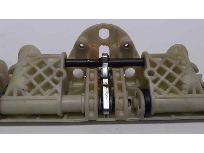 Recambio de reposacabezas para mercedes-benz clase e (w210) berlina diesel 290 turbodiesel (210.017) referencia OEM IAM 20280016