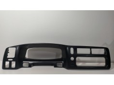 Recambio de molduras delanteras para mitsubishi l 200 (k6/7) 2500 td glx (4-ptas.) referencia OEM IAM MR117494 78781 