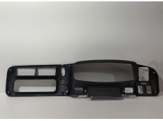 Recambio de molduras delanteras para mitsubishi l 200 (k6/7) 2500 td glx (4-ptas.) referencia OEM IAM MR117494 78781  2