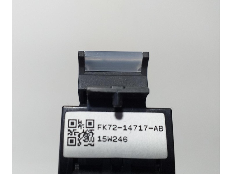 Recambio de mando elevalunas delantero derecho para land rover range rover sport autobiography hybrid referencia OEM IAM FK72147