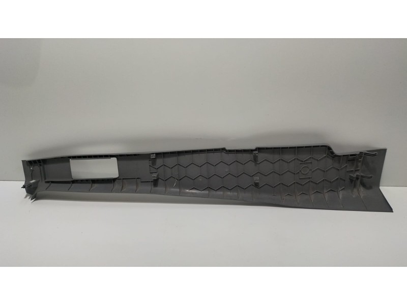 Recambio de molduras delanteras para mercedes-benz sprinter ii james cook (906) referencia OEM IAM A9066920400 78793 R Recambio de molduras delanteras para mercedes-benz sprinter ii james cook (906) referencia OEM IAM A9066920400 78793 R