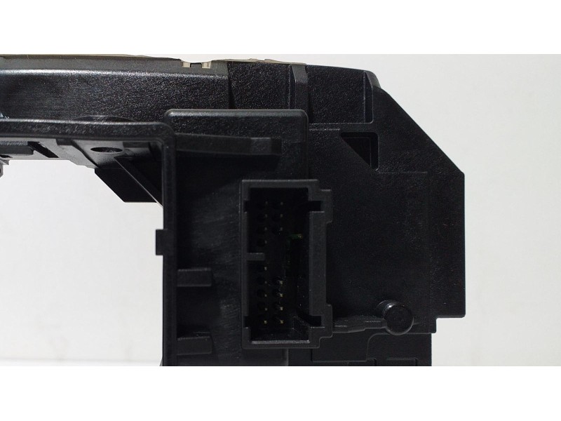 Recambio de mando multifuncion para land rover range rover sport autobiography hybrid referencia OEM IAM DPLA13N064MA 70523 R