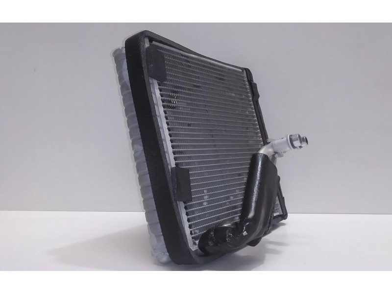 Recambio de radiador calefaccion / aire acondicionado para volkswagen tiguan (5n2) r-line bluemotion referencia OEM IAM 3CD82010