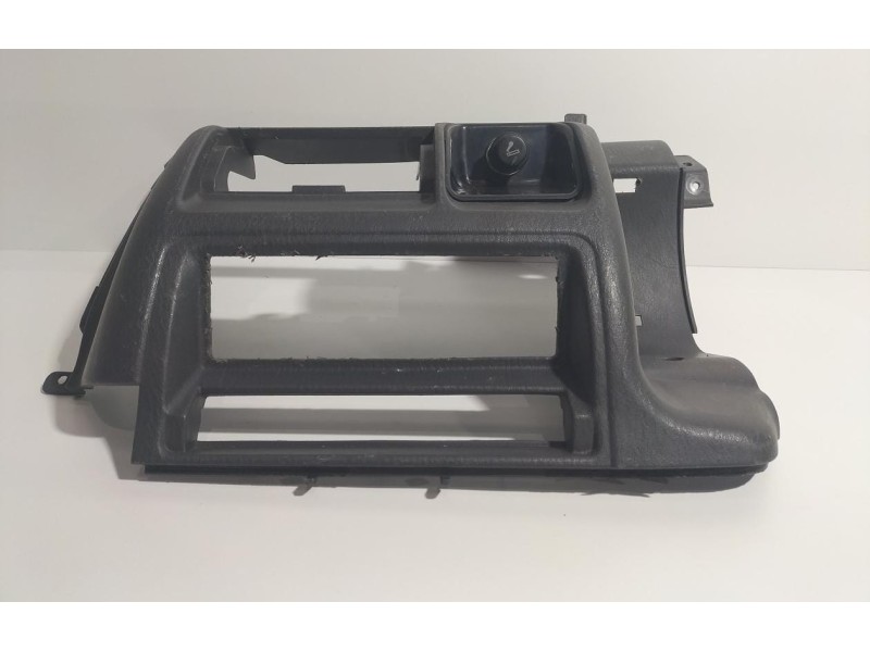Recambio de molduras delanteras para mitsubishi l 200 (k6/7) 2500 td glx (4-ptas.) referencia OEM IAM MR117500 78924 