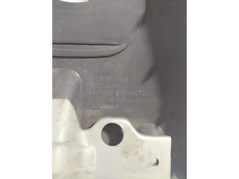 Recambio de molduras delanteras para mitsubishi l 200 (k6/7) 2500 td glx (4-ptas.) referencia OEM IAM MR117605 78925 