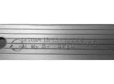 Recambio de molduras traseras para jaguar s-type 2.7 v6 diesel classic referencia OEM IAM 1R8313244AD 61724  2