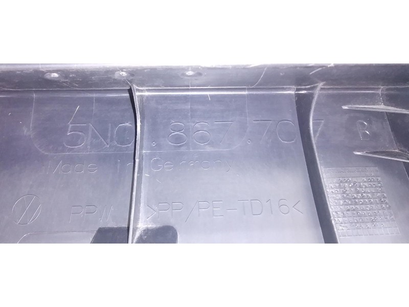 Recambio de guarnecido porton trasero para volkswagen tiguan (5n2) r-line bluemotion referencia OEM IAM 5N0867707B 50136 