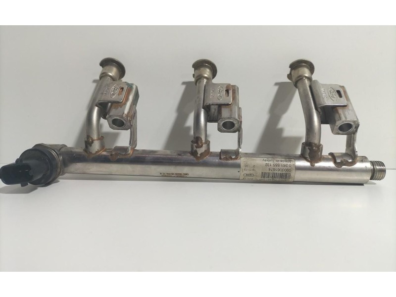Recambio de rampa inyectora para ford focus lim. (cb8) 1.0 ecoboost cat referencia OEM IAM 0261555132 78931 R