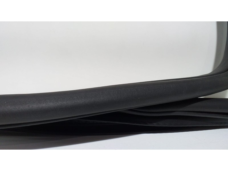 Recambio de goma contorno para jaguar s-type 2.7 v6 diesel classic referencia OEM IAM 7G 61728 