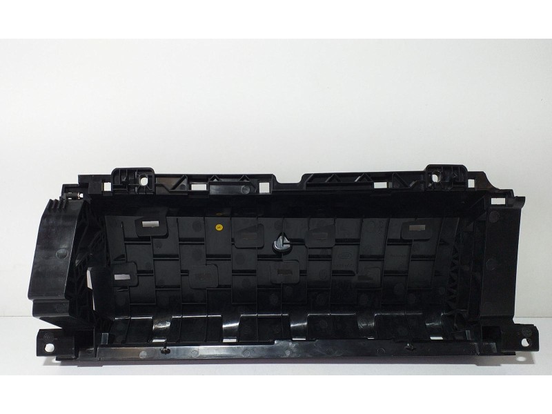 Recambio de guantera para land rover range rover sport autobiography hybrid referencia OEM IAM DK6204268G 70534 R