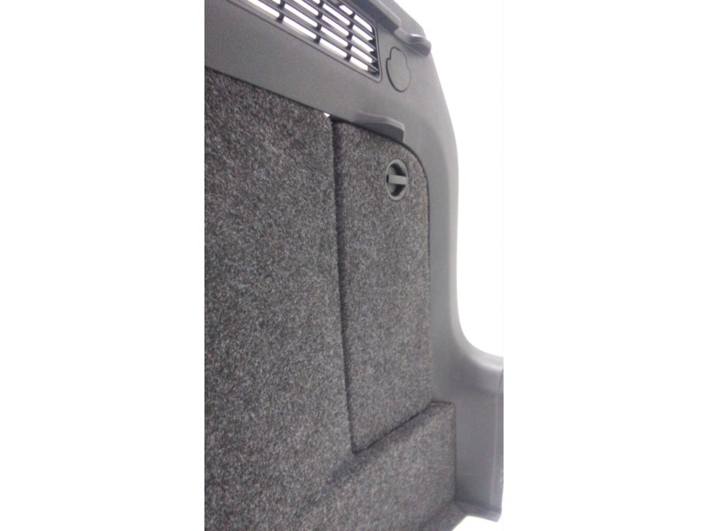 Recambio de guarnecido porton trasero para volkswagen tiguan (5n2) r-line bluemotion referencia OEM IAM 5N0867428Q 50141 