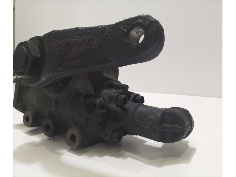 Recambio de caja direccion para volvo autobus volvo mkiii 4x2 e5 referencia OEM IAM 70311677 78945 