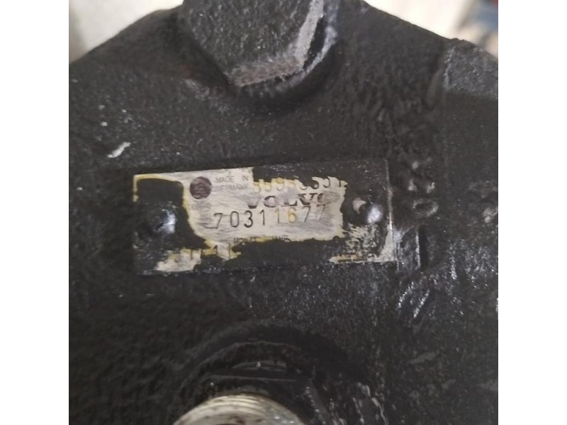 Recambio de caja direccion para volvo autobus volvo mkiii 4x2 e5 referencia OEM IAM 70311677 78945 