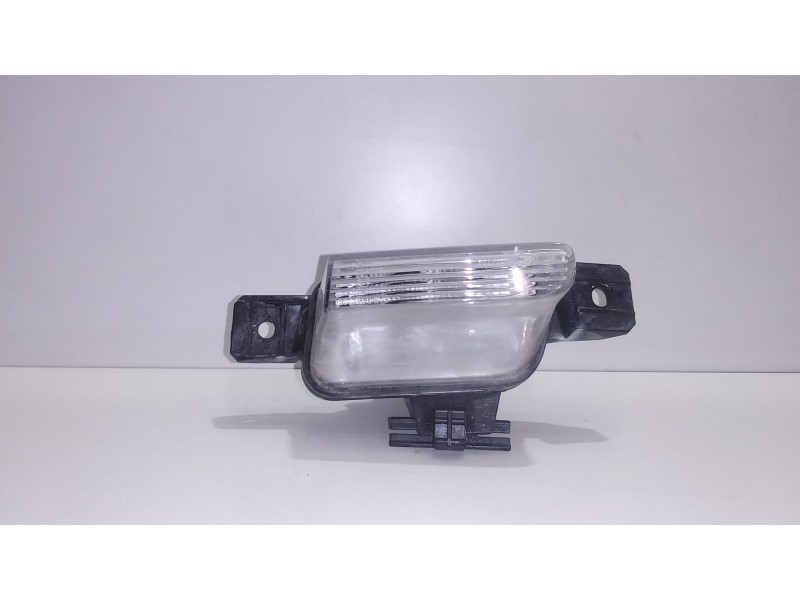 Recambio de piloto marcha atras para volkswagen tiguan (5n2) r-line bluemotion referencia OEM IAM 5N0941072A 50148 