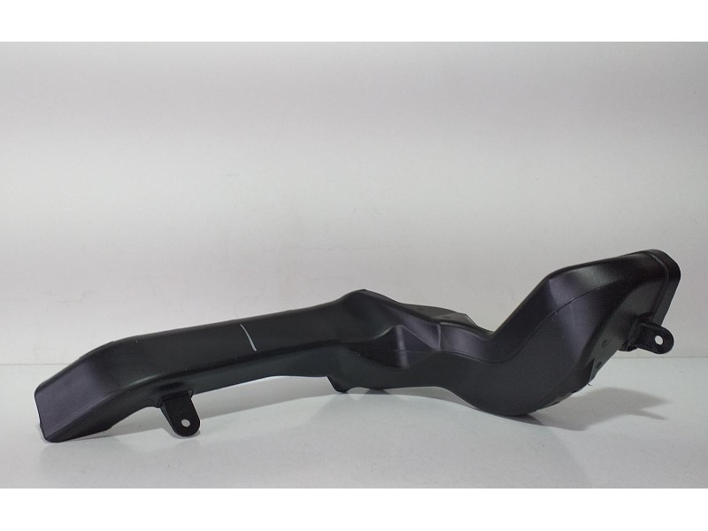 Recambio de tubo para land rover range rover sport autobiography hybrid referencia OEM IAM CPLA9G789C 70549 R