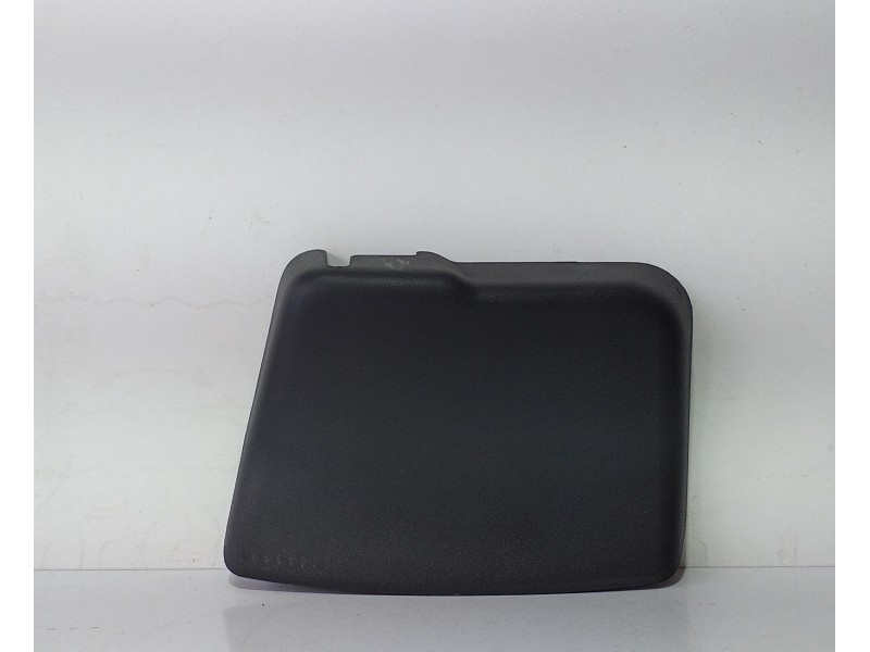 Recambio de molduras traseras para land rover range rover sport autobiography hybrid referencia OEM IAM DPLA101186AD 70550 R