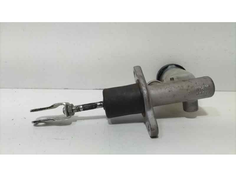 Recambio de bomba embrague para nissan terrano/terrano.ii (r20) comfort referencia OEM IAM TD27T 84489 R