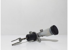 Recambio de bomba embrague para nissan terrano/terrano.ii (r20) aventura referencia OEM IAM TD27TI 61750 