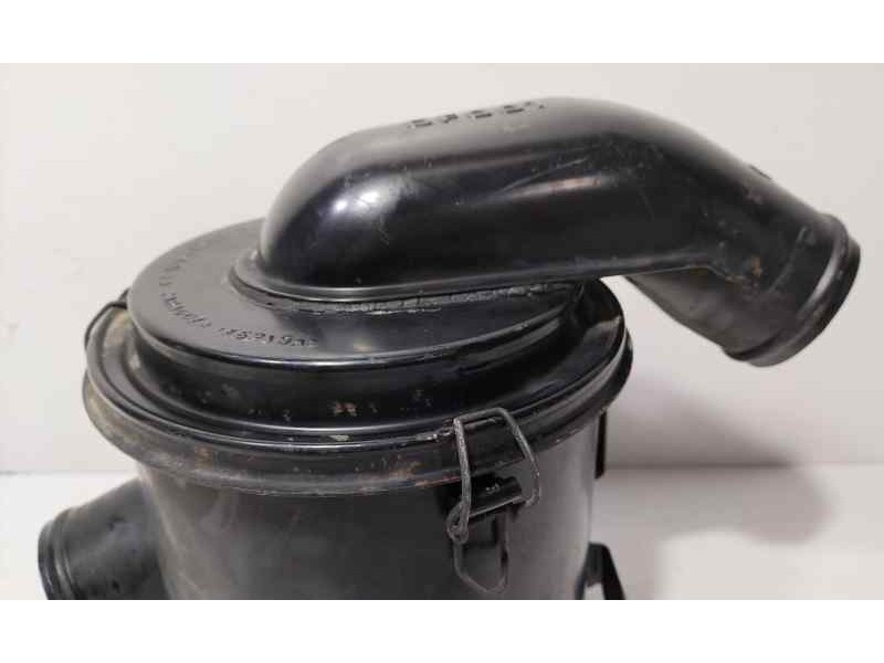 Recambio de filtro aire para nissan terrano/terrano.ii (r20) comfort referencia OEM IAM 165000F001 84495 R