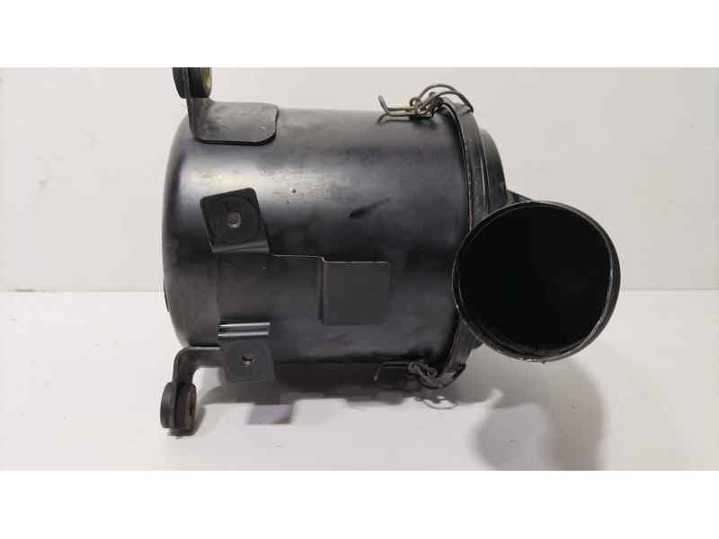 Recambio de filtro aire para nissan terrano/terrano.ii (r20) comfort referencia OEM IAM 165000F001 84495 R