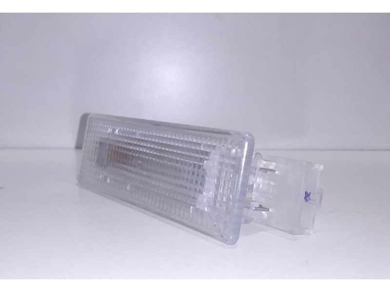 Recambio de piloto matricula para volkswagen tiguan (5n2) r-line bluemotion referencia OEM IAM 7L6947101A 50153 