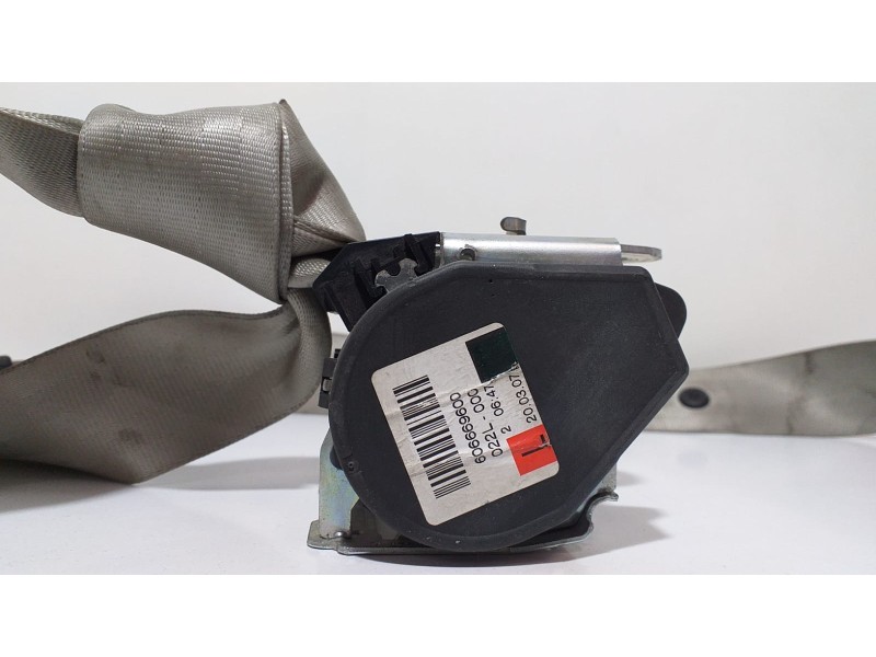 Recambio de cinturon seguridad trasero izquierdo para audi q7 (4l) 4.2 tdi (240kw) referencia OEM IAM 4L0857811 61761 