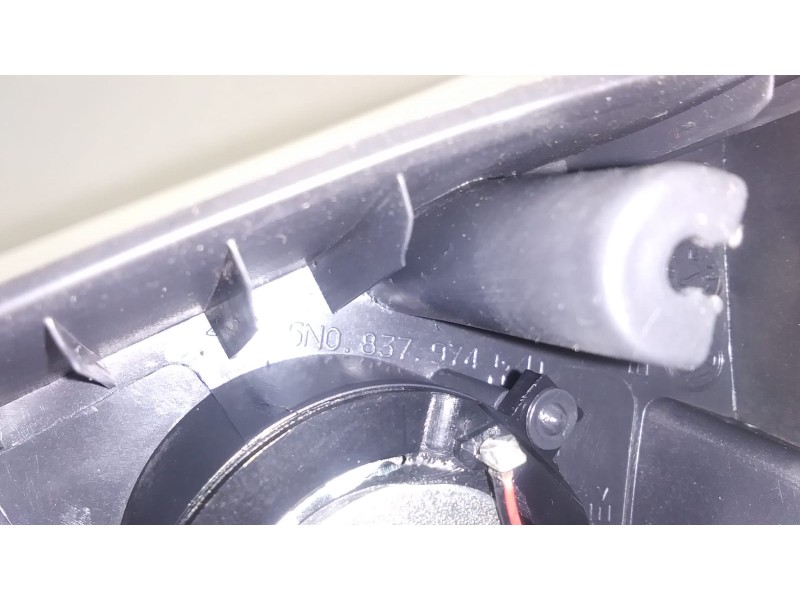 Recambio de sistema audio / radio cd para volkswagen tiguan (5n2) r-line bluemotion referencia OEM IAM 5N0837974G 50167 