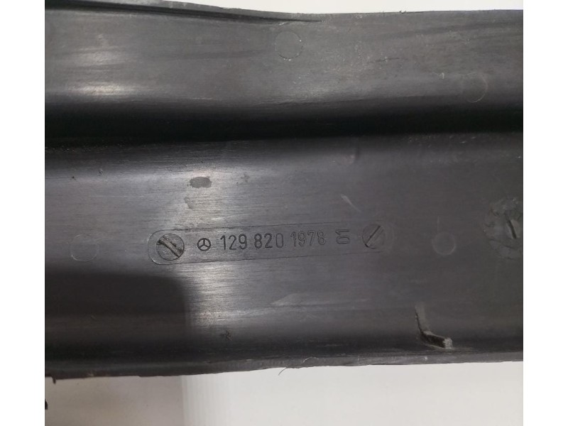 Recambio de molduras delanteras para mercedes-benz clase sl (w129) referencia OEM IAM 1298201978 78986 