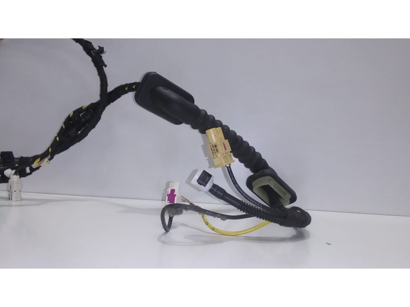 Recambio de porton trasero para volkswagen tiguan (5n2) r-line bluemotion referencia OEM IAM 5N0971148BL 50173 