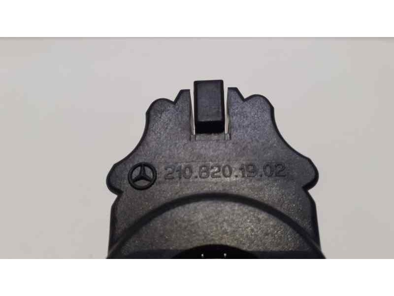 Recambio de sistema audio / radio cd para mercedes-benz clase e (w210) berlina diesel 290 turbodiesel (210.017) referencia OEM I