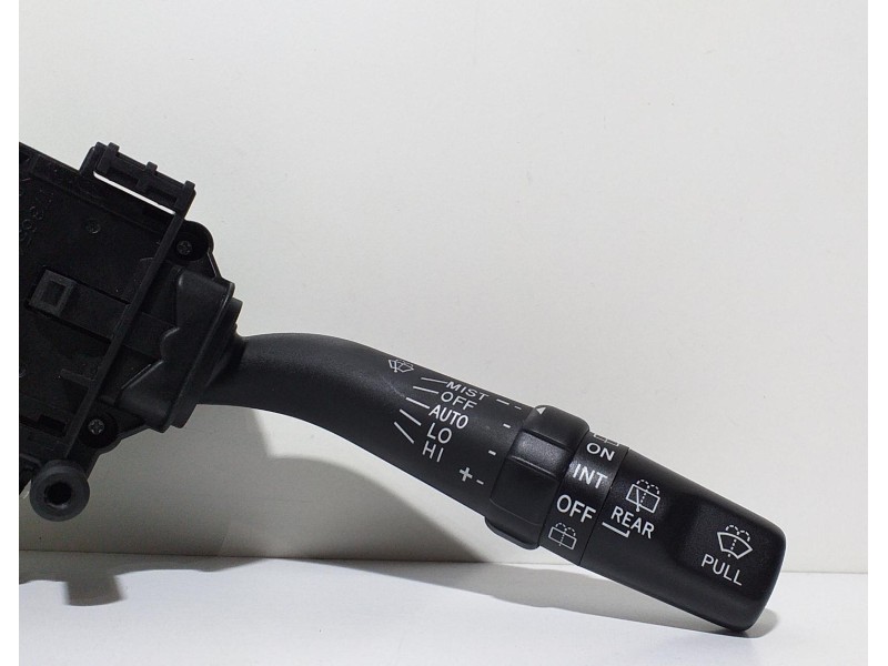 Recambio de mando limpia para toyota corolla verso (r1) 2,2 d-4d sport referencia OEM IAM 8465205170 61778 