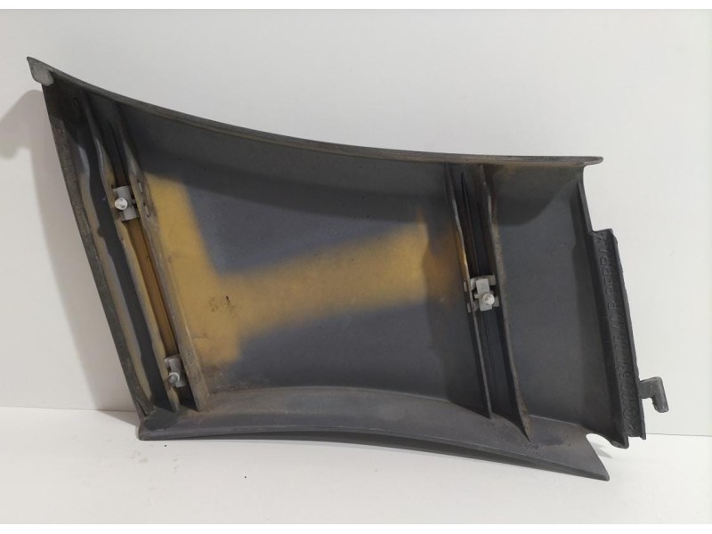 Recambio de molduras traseras para mercedes-benz clase sl (w129) referencia OEM IAM 1296900640 78017 