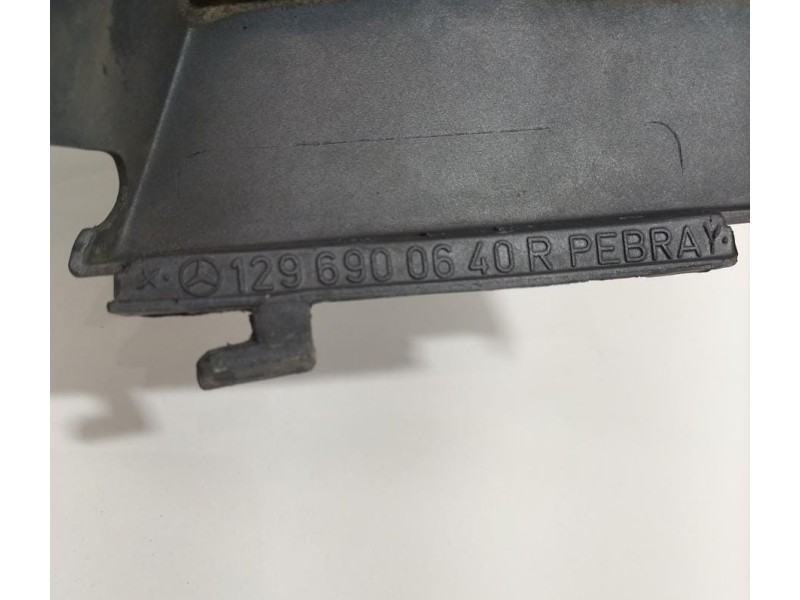 Recambio de molduras traseras para mercedes-benz clase sl (w129) referencia OEM IAM 1296900640 78017 