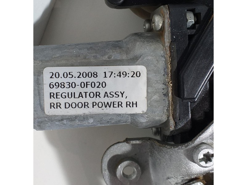 Recambio de elevalunas trasero derecho para toyota corolla verso (r1) 2,2 d-4d sport referencia OEM IAM 698300F020 61794 