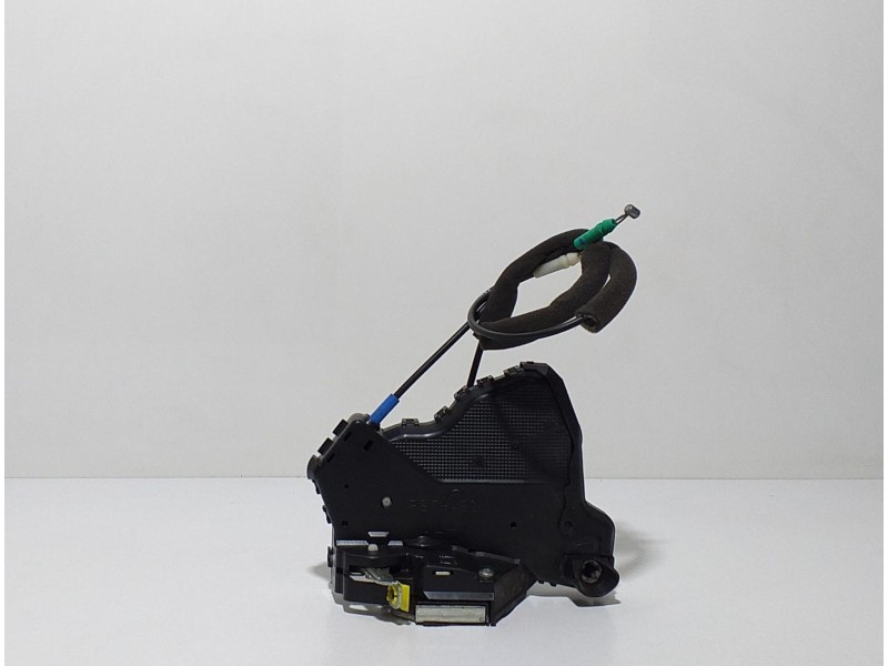 Recambio de cerradura puerta delantera izquierda para toyota corolla verso (r1) 2,2 d-4d sport referencia OEM IAM 6904002152 617