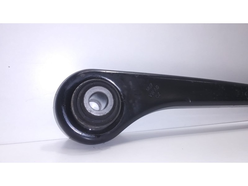 Recambio de brazo suspension inferior trasero izquierdo para volkswagen tiguan (5n2) r-line bluemotion referencia OEM IAM 1K0501