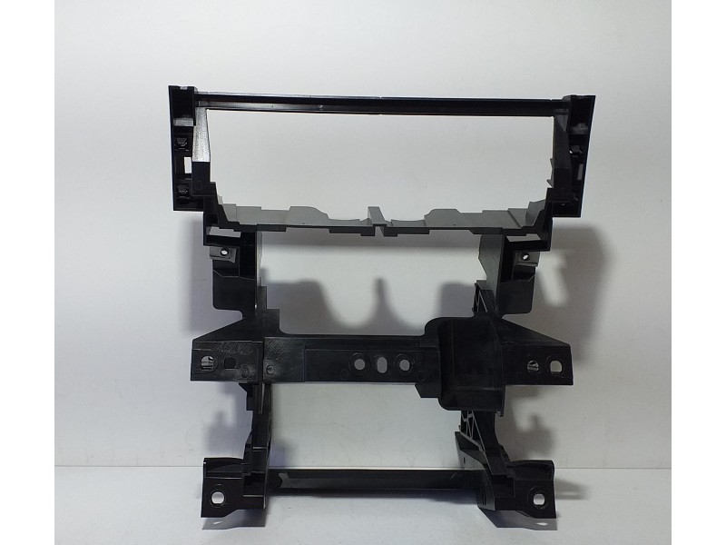 Recambio de molduras delanteras para land rover range rover sport autobiography hybrid referencia OEM IAM DK6204268A 70584 R