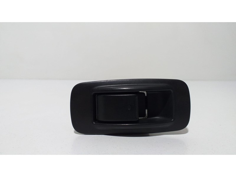 Recambio de mando elevalunas trasero izquierdo para toyota corolla verso (r1) 2,2 d-4d sport referencia OEM IAM 848010F030 61809