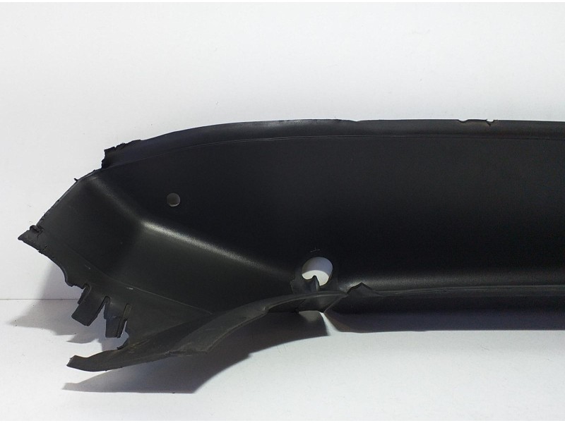 Recambio de molduras traseras para land rover range rover sport autobiography hybrid referencia OEM IAM DK6244248A 70585 R