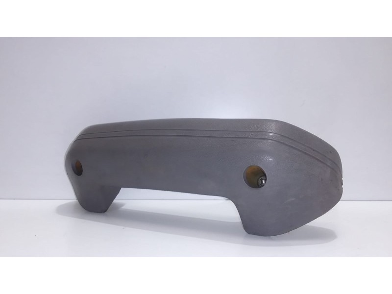 Recambio de maneta interior trasera derecha para isuzu trooper ubs 17 competition referencia OEM IAM 4JB1T 50200 