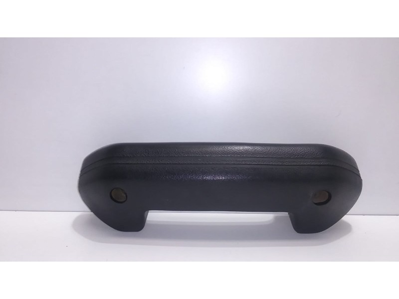 Recambio de maneta interior delantera derecha para isuzu trooper ubs 17 competition referencia OEM IAM 4JB1T 50201 