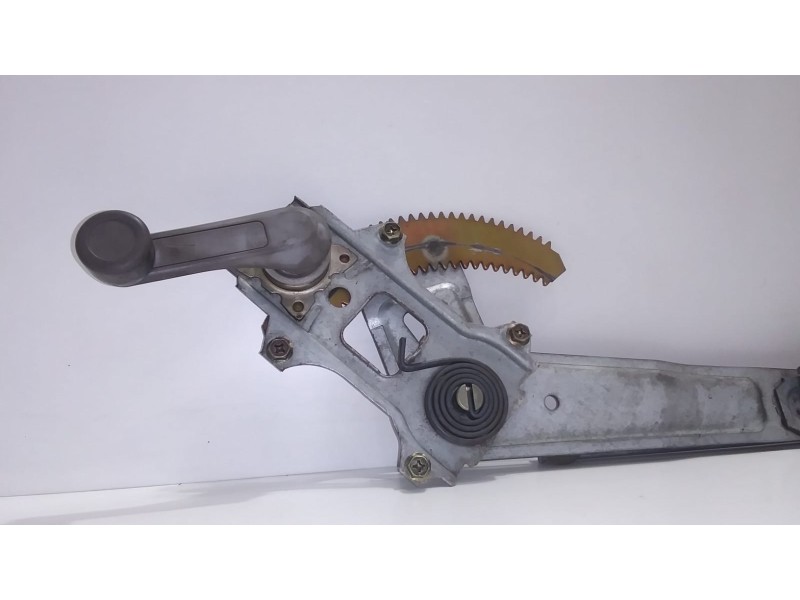 Recambio de elevalunas trasero derecho para isuzu trooper ubs 17 competition referencia OEM IAM 023RH 50252 