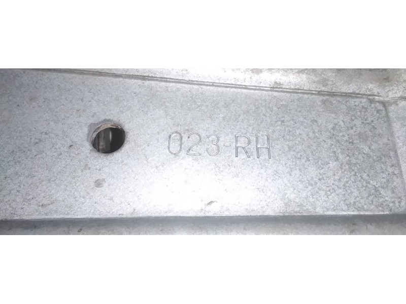 Recambio de elevalunas trasero derecho para isuzu trooper ubs 17 competition referencia OEM IAM 023RH 50252 