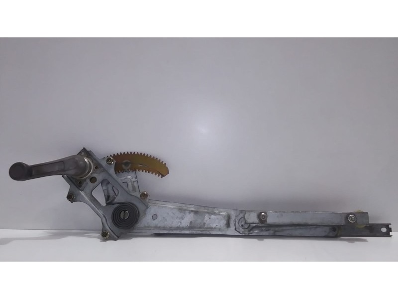 Recambio de elevalunas trasero derecho para isuzu trooper ubs 17 competition referencia OEM IAM 023RH 50252 