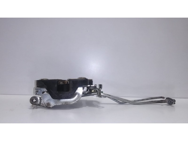 Recambio de cerradura puerta delantera derecha para isuzu trooper ubs 17 competition referencia OEM IAM 4JB1T 50258 