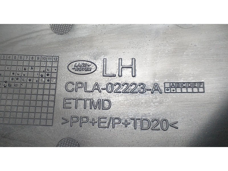 Recambio de molduras delanteras para land rover range rover sport autobiography hybrid referencia OEM IAM CPLA02223A 70592 R