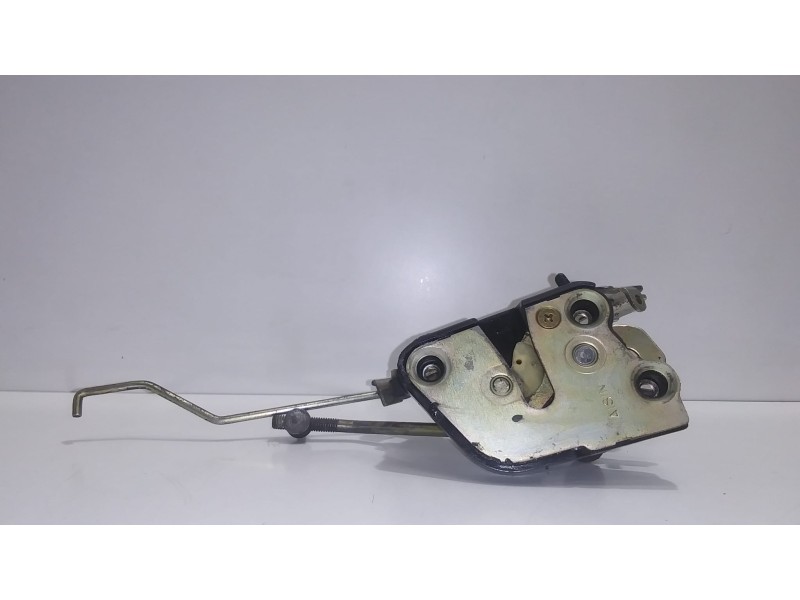Recambio de cerradura puerta trasera izquierda para isuzu trooper ubs 17 competition referencia OEM IAM 4JB1T 50259 