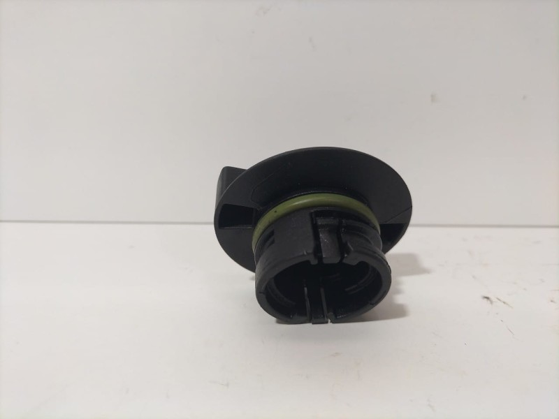 Recambio de tapon de aceite para ford focus lim. (cb8) 1.0 ecoboost cat referencia OEM IAM C1BG 78812 R Recambio de tapon de aceite para ford focus lim. (cb8) 1.0 ecoboost cat referencia OEM IAM C1BG 78812 R